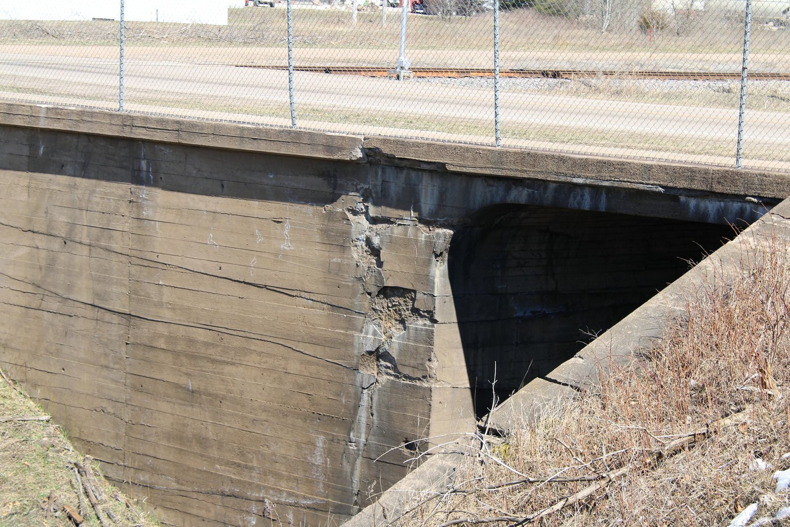 North abutment